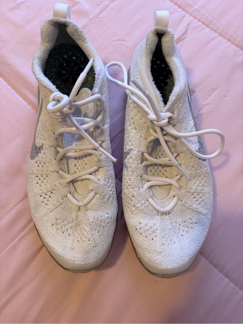 Nike White VaporMax Pure platinum